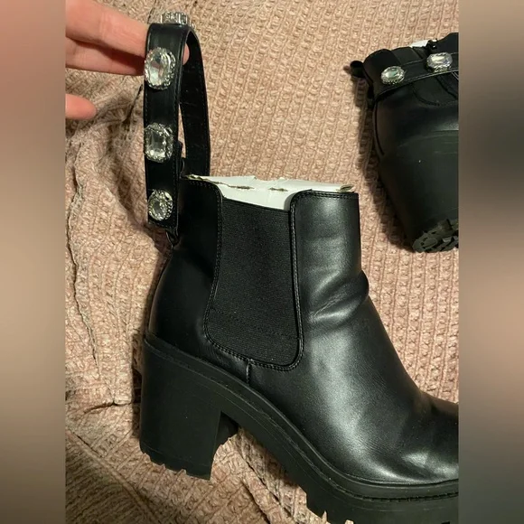 Torrid Black Ankle Boots with Crystal Belt - Picture 4 of 9